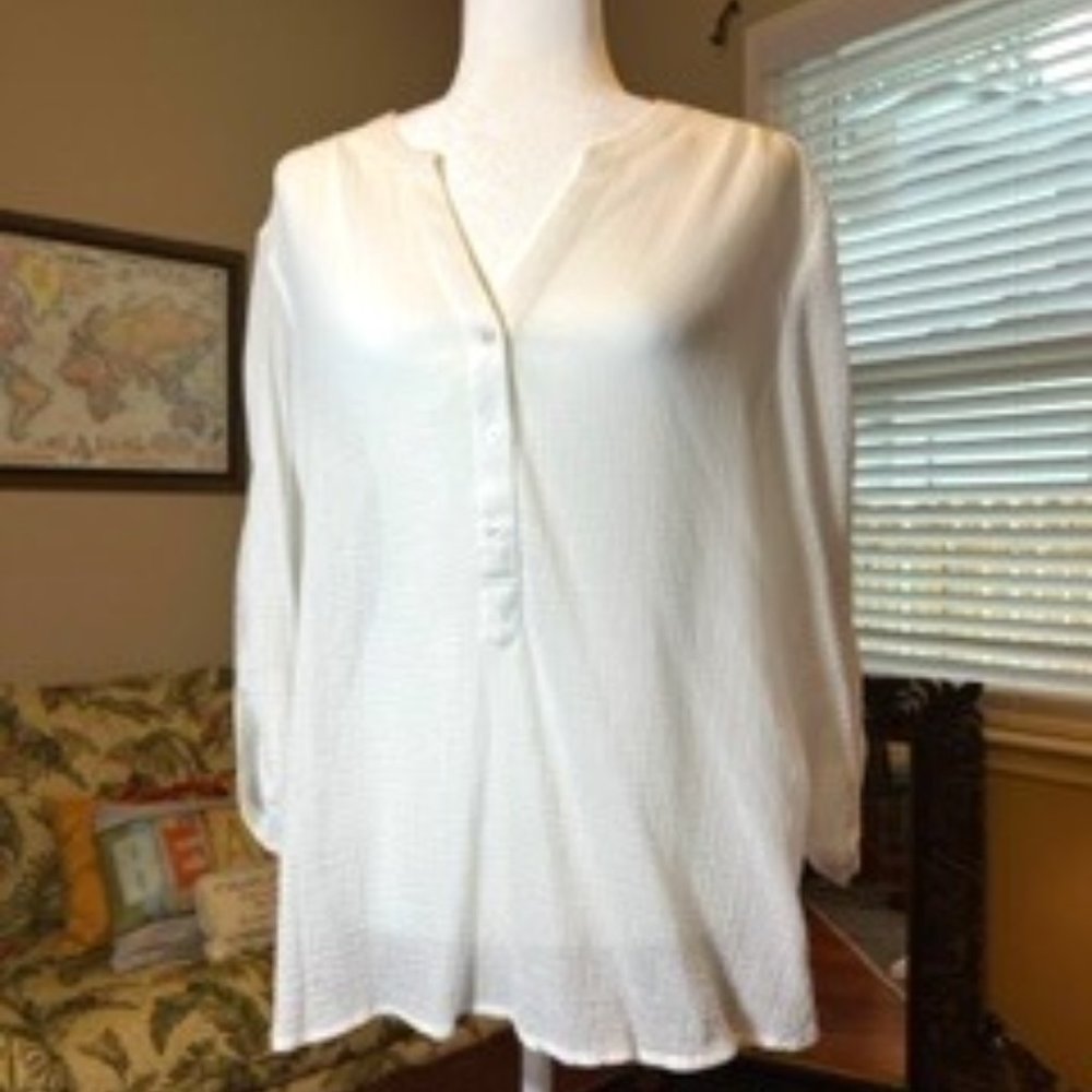 Tommy Bahama 3/4 Length Gause White Blouse